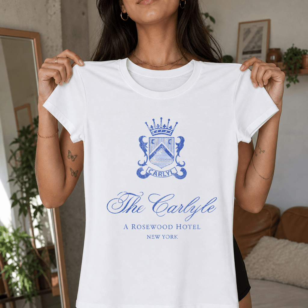 90s The Carlyle New York Rare Womens White Tee