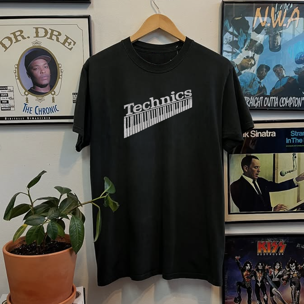 90s SL-1200 Technics Keyboard Washed Black Tee