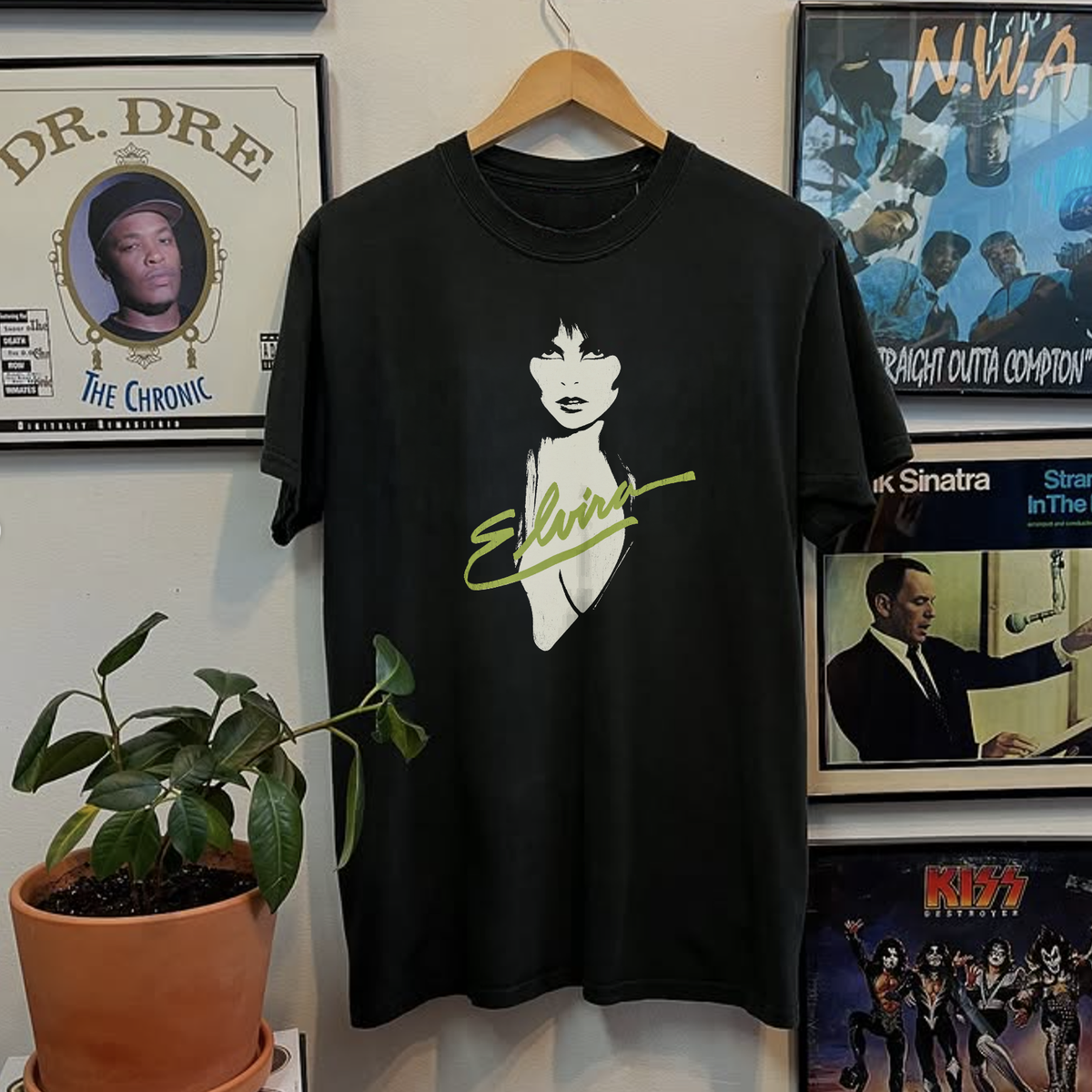 1983 Elvira Promo Vampira Washed Black Tee