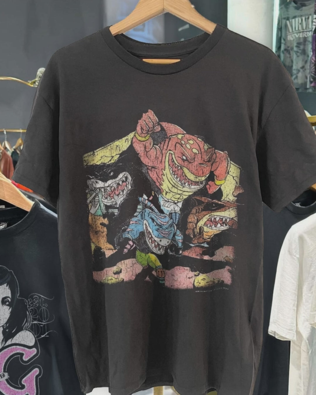Street Sharks 1995 Grail Black Vintage Washed T-Shirt product video [GB-DPA:e3b071c564d6]