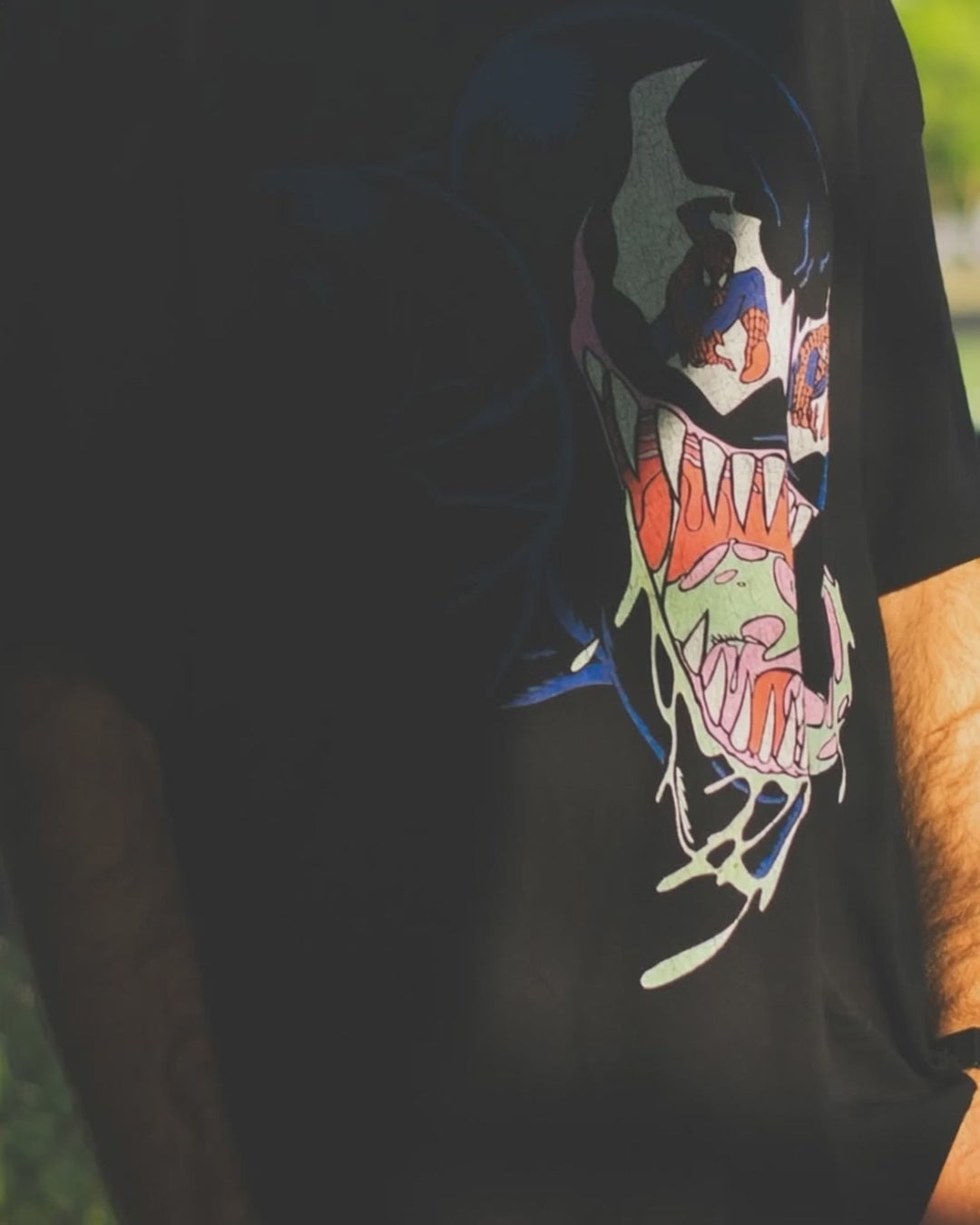 Venom 1995 Spidey Eyes Vintage Washed Black T-Shirt product video [GB-DPA:af7f66287763]