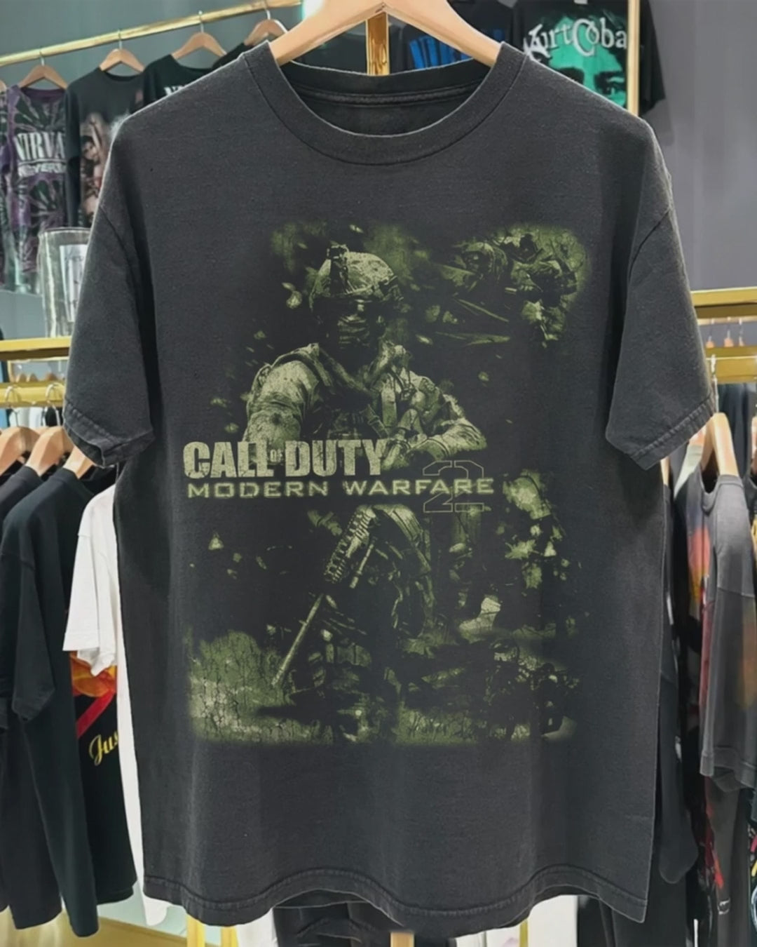 Modern Warfare Heavyweight Black Tshirt product video [GB-DPA:55d4e76bf445]