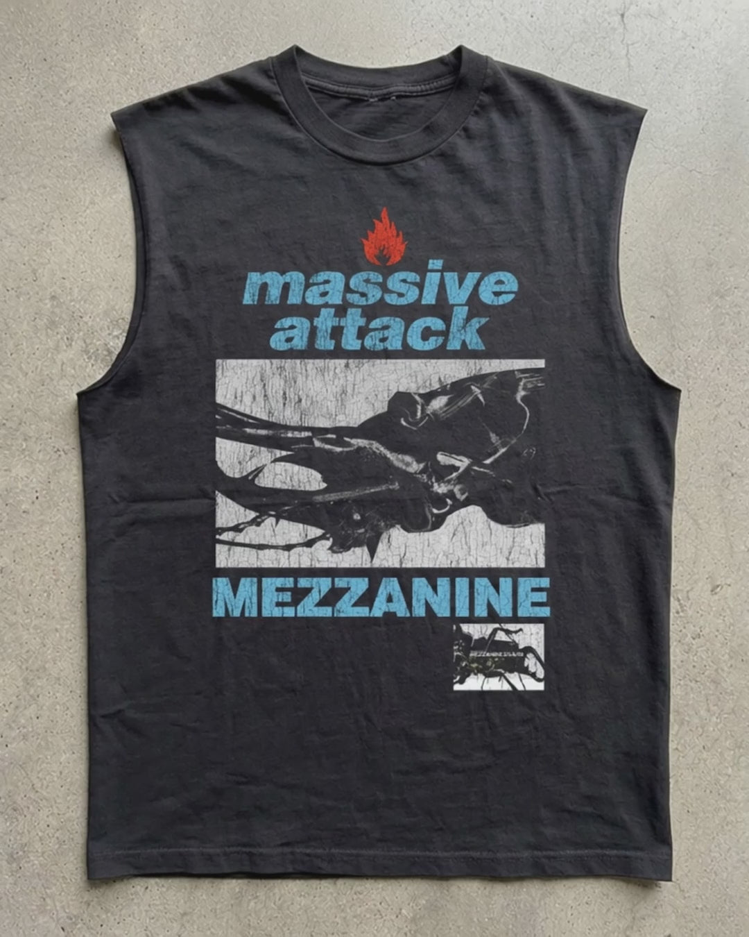 1998 Massive Attack Washed Black Cut Off Tee product video [GB-DPA:111b94e2988c]